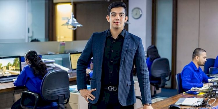 Only Company In India That Gives Platform To Buy/Sell Gold Is A Startup. Earned 83 Crores!