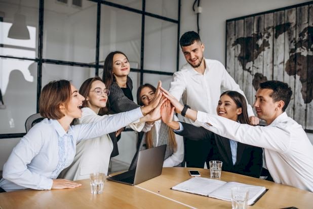 Business Motivation  : What should  Entrepreneurs do to become successful in covid-19 pandemic.