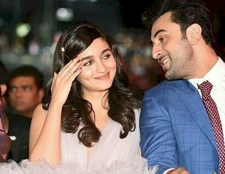 Dreamy Wedding Of Ranbir Kapoor & Alia Bhatt Pushed To 2021