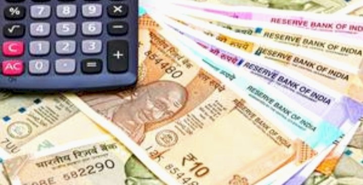 Rupee Weakens By 22 Paise To End At 73.62 Against Dollar Ahead Of GDP Data.