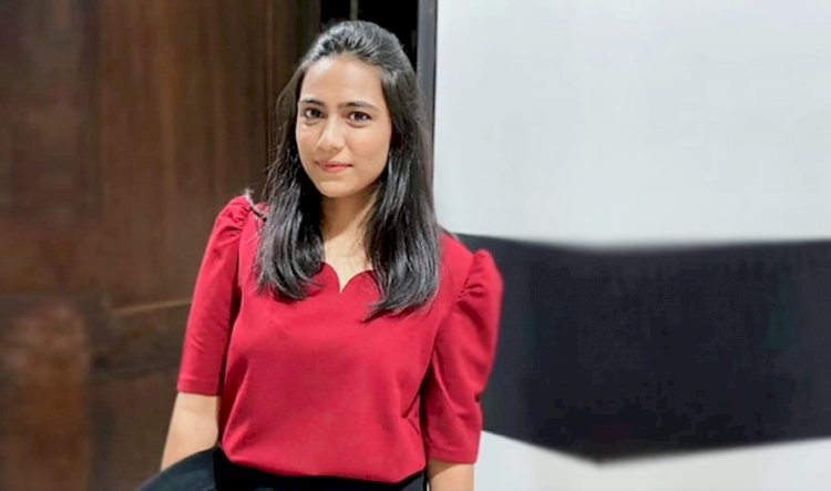 HERITEGIAL SILVER JEWELLERY BY JENY CHOWDHURY IS ATTRACTING CELEBRITIES FASHION TRENDS