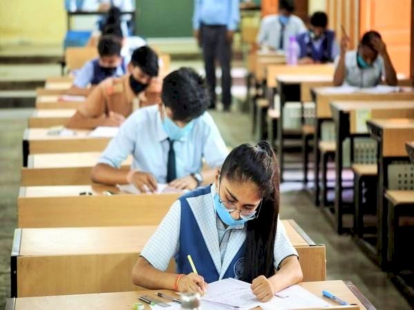 Union Health Ministry provides Guidelines For Teaching Activities In Classrooms From Sept 21