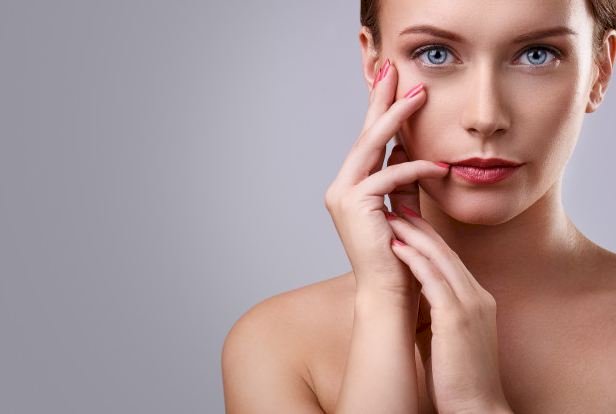  Essential Skin Care Products  Over The Counter Products That Must Deserve Space In Women's Bag  