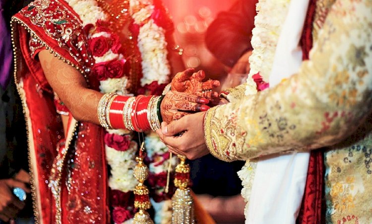 Should India Raise Marriage Age Bar For Women Empowerment Project? What's Your Say